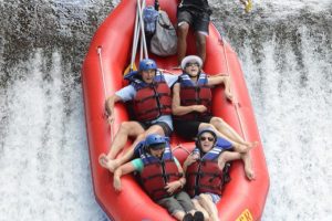 Tempat Outbound di Malang: Kaliwatu Rafting